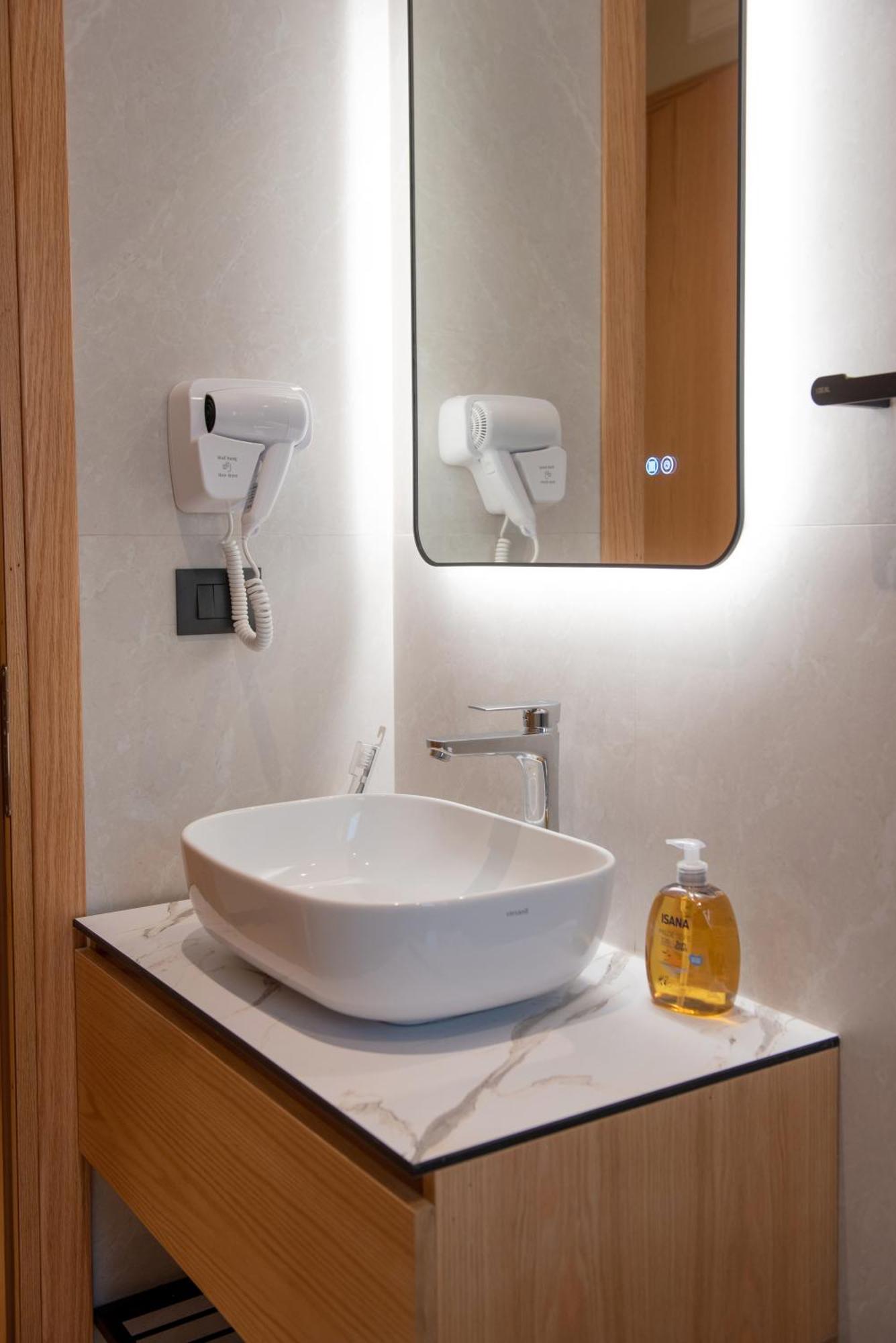 Calma Boutique Hotel Vlorë Exteriér fotografie